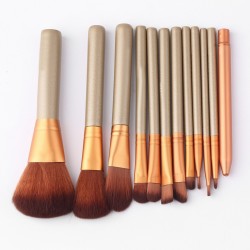 12 Pcs/set Professional Makeup Brushes Set Cosmetic Eyeshadow Foundation Concealer Brushes Face Brush Make up Tools Accessories
