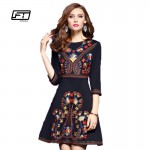 2017 New Spring Three Quarter Sleeve Slim O-neck Dress Women Casual A-line Embroidered Flowers Plus Size Vintage Dress Vestidos