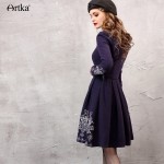 Artka Women's Autumn New Arrival Vintage Embroidered V-Neck Long Sleeve Woolen Dress Attached Belt Dress LA10653Q