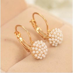 BB New Fashion Hot Lovely Wedding Ear Cuff Gold Color Round Imitation Pearl Beads Stud Earrings for Women Girls Vintage Jewelry