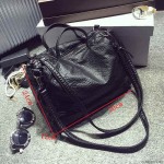 Bolish Fashion Waterproof Pu Leather Crossbody Bag Vintage Women Messenger Bag Motorcycle Shoulder Bag Large Women Handbag