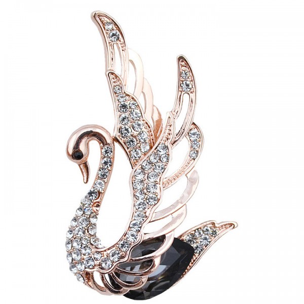 CINDY XIANG 3 colors choose rhinestone and crystal swan brooches for women elegant animal pins and brooches fashion jewelry 2017