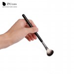 DUcare Large Diffuser Brush with Soft Natural Bristles Makeup Brush Pen Blending Uniform Blusher Duo Fiber Stippling Brush