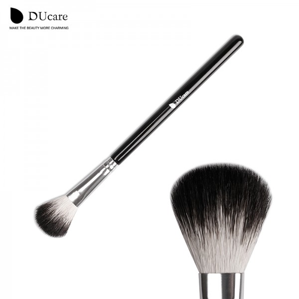 DUcare Large Diffuser Brush with Soft Natural Bristles Makeup Brush Pen Blending Uniform Blusher Duo Fiber Stippling Brush