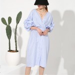 [EAM] 2017 Spring Fashion New Temperament Lantern Short Sleeve V-Neck Blue Stripe Dress Woman Sexy Y04405S