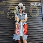 Fashion Spring and Autumn Sequins Large Pockets Vest Women Long Vintage Denim Vest With Holes in Back Sleeveless Colete 1673