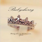 Free W ings Queen's Silver Crown Rings For Women Punk Brand  Crystal Jewellery Love Rings Femme Bijoux wedding engagement rings