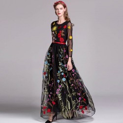 Luxury New Arrival 2018 Spring Women's O Neck Long Sleeves Embroidery Layered Floral Maxi Runway Dresses in 3 Colors