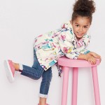 New 2016 Spring Girls Jackets Cute Graffiti Zipper Hooded Outerwear For Girls Hand Painted Kids Sunscreen Toddler Girls Clothes