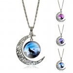 Newest Glass Cabochon Wolf Picture Pendant Vintage Jewelry Silver Plated Half Moon Chain Necklace for Women Necklaces & Pendants