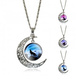 Newest Glass Cabochon Wolf Picture Pendant Vintage Jewelry Silver Plated Half Moon Chain Necklace for Women Necklaces & Pendants