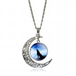 Newest Glass Cabochon Wolf Picture Pendant Vintage Jewelry Silver Plated Half Moon Chain Necklace for Women Necklaces & Pendants