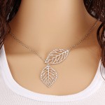 Phesee 2pcs/Lot Hot Fashion Trend Necklaces Leaves Simulated Pearl Hoop "1" Hand Chain Necklace Jewelry For Women Gifts E0316