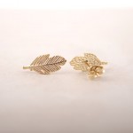 SMJEL New Fashion Jewelry Silver Color Fallen Leaves Stud Earrings for Women Vintage Leaf Earrings Gifts Men S038