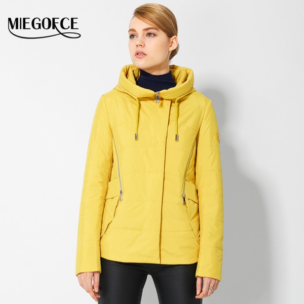 Spring Women's Jackets and Coats Fashionable Short Women's Quilted Jacket European Style Women's Warm Parkas 2017 New MIEGOFCE