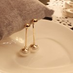 The new Korean fashion jewelry OL temperament long section of pearl earrings  free shipping