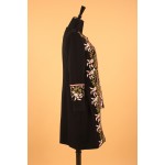 Vintage Trenches 2017  Autumn Winter New Fashion  Full Sleeve Heavy Flower Embroidery Black Famous  Coat