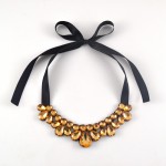 hlkt 2016 acrylic resin crack accessories flower necklace & pendant statement necklace gift wholesale dress collocation necklace