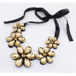hlkt wholesale luxury fashion short statement necklace and pendant resin color fashionable woman  necklace gift