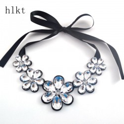 hlkt wholesale luxury fashion short statement necklace and pendant resin color fashionable woman  necklace gift