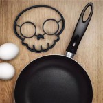 kitchen cooking tool unique design Silicone Rubber egg mold Non-stick Skull Eggs Fried Frying Mould Pancake Egg Ring Shaper Mold