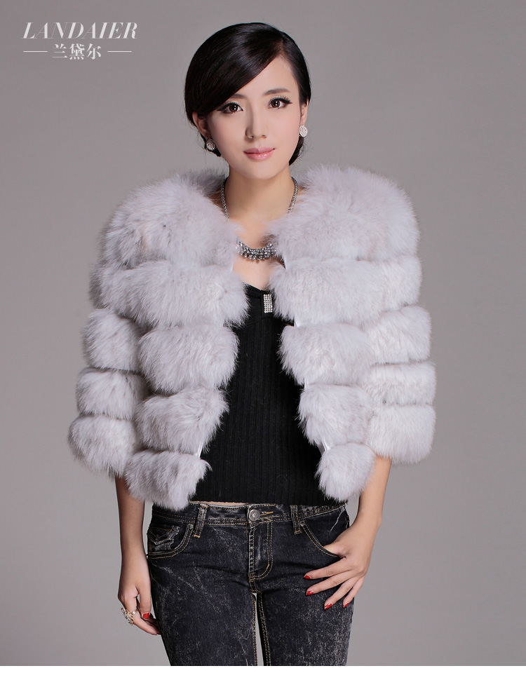 2016-Autumn-Winter-Women39s-Genuine-Real-Natural-Fox-Fur-Jacket-Lady-Warm-Short-Outerwear-Coats-VF02-1730001795