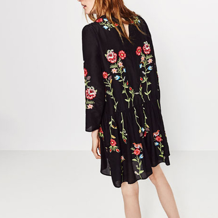 2016-Flower-Embroidery-Dress-New-Autumn-Woman-O-Neck-Long-Sleeve-Dresses-Femme-Black-Loose-Dress-Vin-32719408472