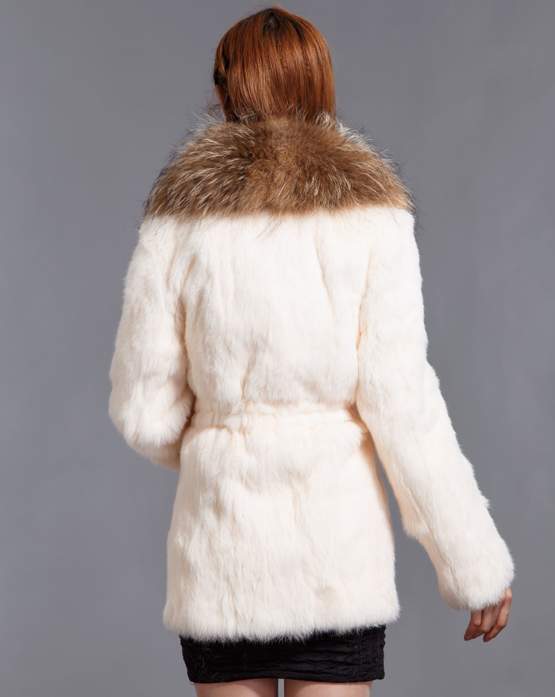 2016-Lady-Fashion-Natural-Rabbit-Fur-Coat-Jacket-Raccoon-Fur-Collar-Winter-Women-Fur-Trench-Outerwea-1964761357
