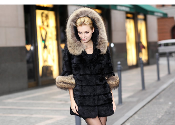 2016-New-Style-Genuine-Whole-Skin-Rabbit-Fur-Jacket-With-Raccoon-Fur-Collar-Coat-Winter-Warm-Garment-770109524
