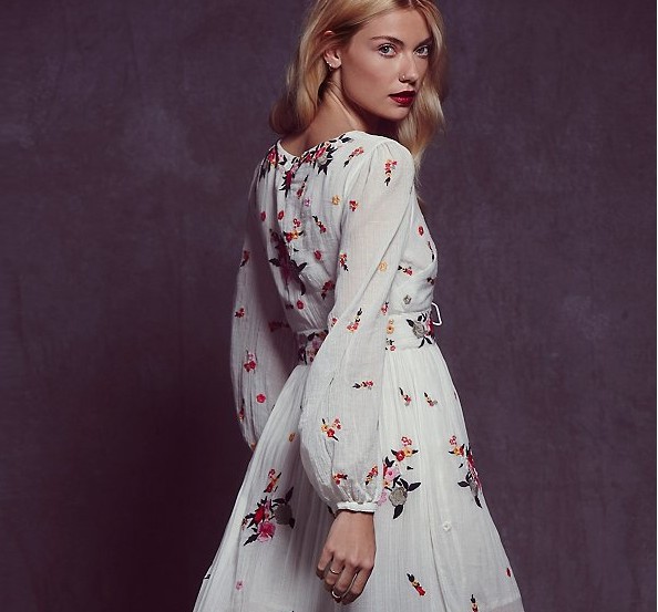 2018-flower-embroidery-long-dress-free-cotton-v-neck-long-sleeve-white-boho-dress-people-bandage-sex-32684052336