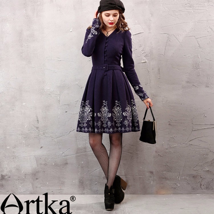 Artka-Women39s-Autumn-New-Arrival-Vintage-Embroidered-V-Neck-Long-Sleeve-Woolen-Dress-Attached-Belt--32700705524