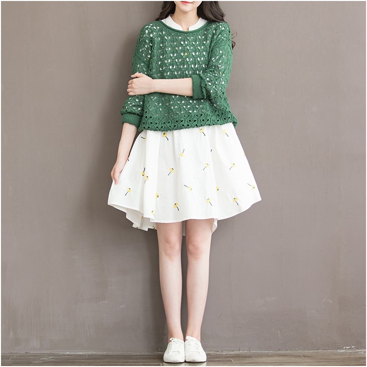 Autumn-Dress-White-Color-Embroidery-Flower-Plus-Size-Women-Dress-V-Neck-Cotton-Lolita-Dress-vestido--32646978913