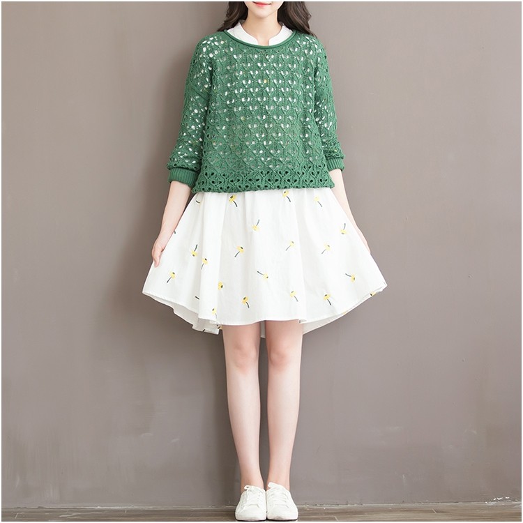 Autumn-Dress-White-Color-Embroidery-Flower-Plus-Size-Women-Dress-V-Neck-Cotton-Lolita-Dress-vestido--32646978913