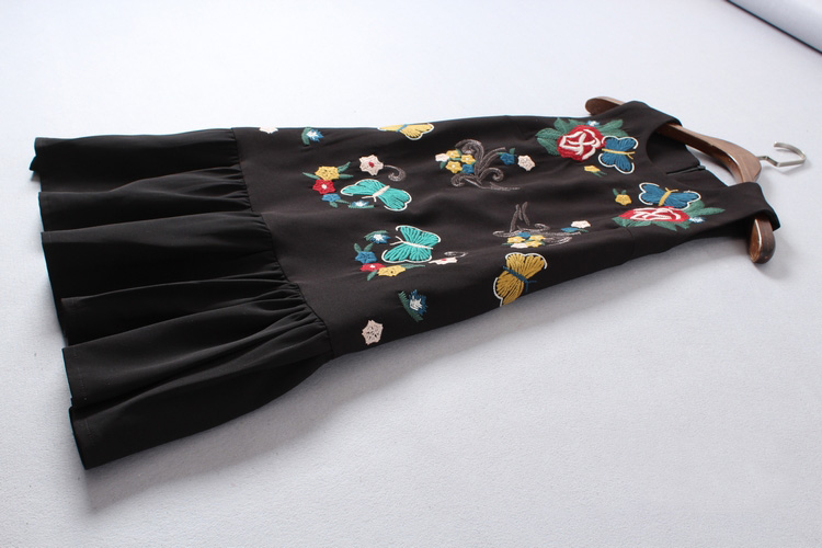 Butterfly-and-Flowers-Embroidery-Ruffles-Women--Mini-Dress-2017-Spring-Elegant-O-Neck-Sleeveless-Fem-32795652830