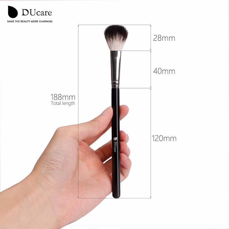 DUcare-Large-Diffuser-Brush-with-Soft-Natural-Bristles-Makeup-Brush-Pen-Blending-Uniform-Blusher-Duo-32675544387