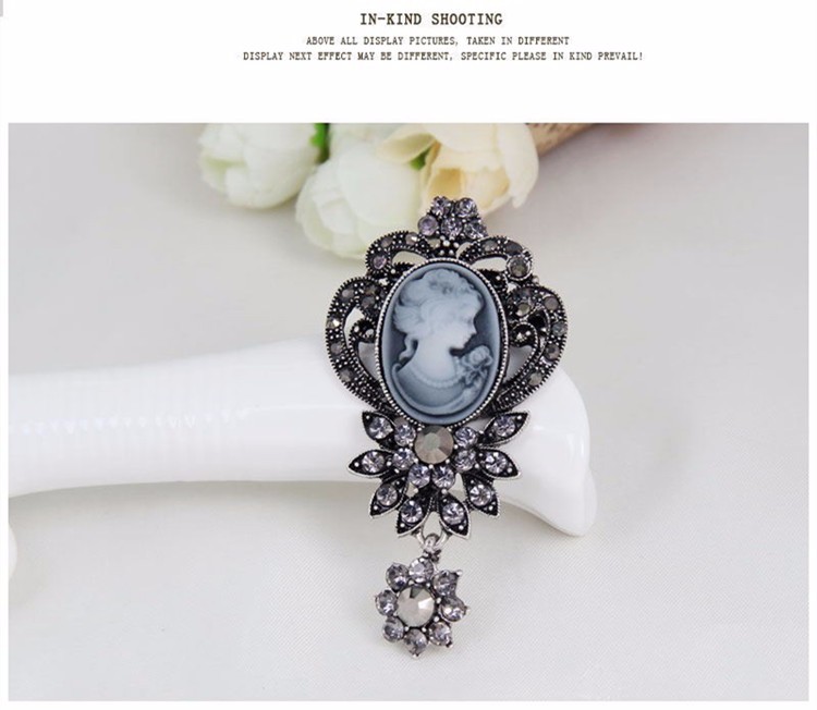 Fashion-Antique-Gold-Silver-Vintage-Brooch-Pins-Female-Brand-Jewelry-Queen-Cameo-Brooches-Rhinestone-32663899515