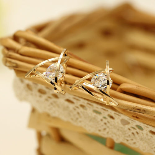 Fashion-Exquisite-Triangle-Pierced-Crystal-Zircon-Stud-Earrings-Jewelry-For-women-Ear-Studs-Gifts-Fr-32521006117
