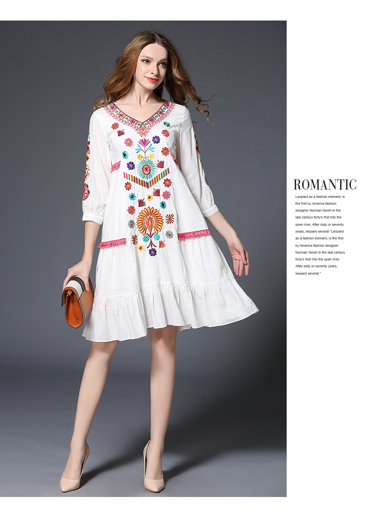 HIGH-QUALITY-New-Fashion-2017-spring-Dress-Women39s--V-neck-Bohemia-Embroidery-Dress-32793691018