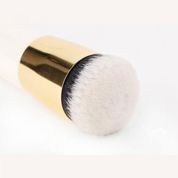 Hot-Chubby-Pier-Foundation-Brush-Flat-the-Portable-BB-Cream-Makeup-Brush-Professional-Beauty-Tools-32663083313