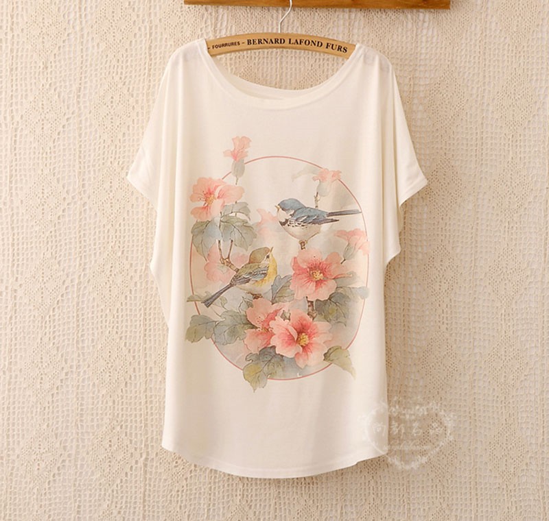 New-2017-Hot-Retro-Cool-Punk-T-shirt-Women-Top-Fashion-Tee-The-lovely-panda-print-Batwing-Sleeve-T-s-32727917007