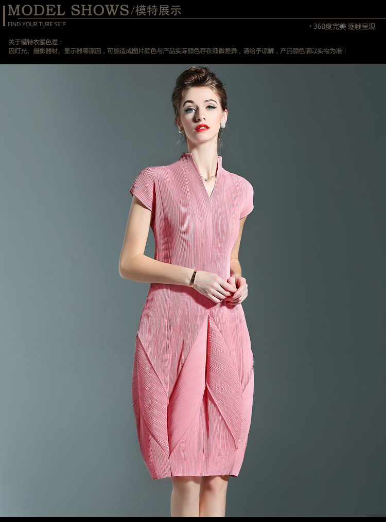 Plus-Size-Dress-Women-Summer-Fashion-V-Neck-Short-Sleeves-Solid-Miyake-Pleats-Lantern-Dress-For-Wome-32740973008