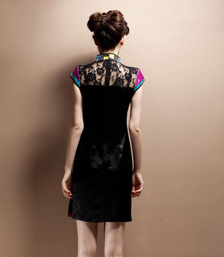 Sexy-Lace-Cheongsam-Dresses-Fashion-2017-New-Chinese-Style-Retro-Slim-Summer-Large-Size-M--4XL-women-32793000401