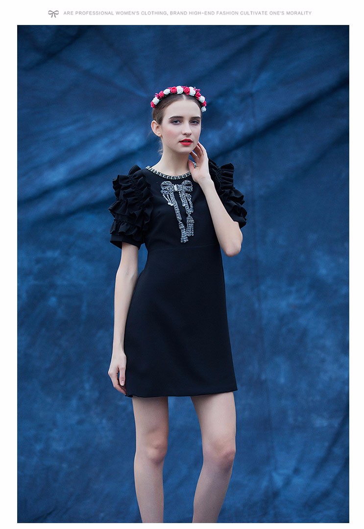 Street-Dresses-2017-Summer-New-Famous-Novelty-Butterfly-Sleeeve-Luxury-Bow-Diamonds-Black-Slim-Mini--32758424048