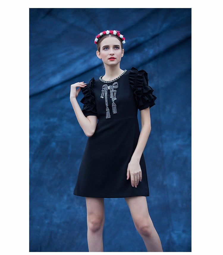 Street-Dresses-2017-Summer-New-Famous-Novelty-Butterfly-Sleeeve-Luxury-Bow-Diamonds-Black-Slim-Mini--32758424048